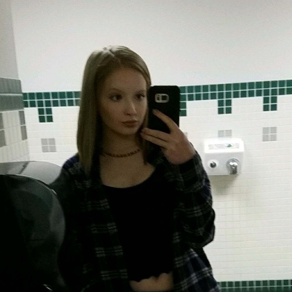 Meet your Posher, Maddie